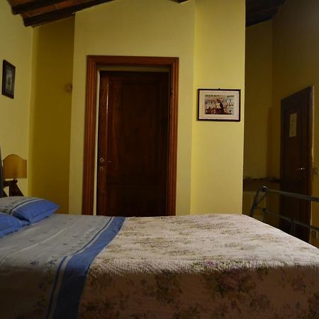 B&B Il Pozzo Di Radi Monteroni dʼArbia Esterno foto