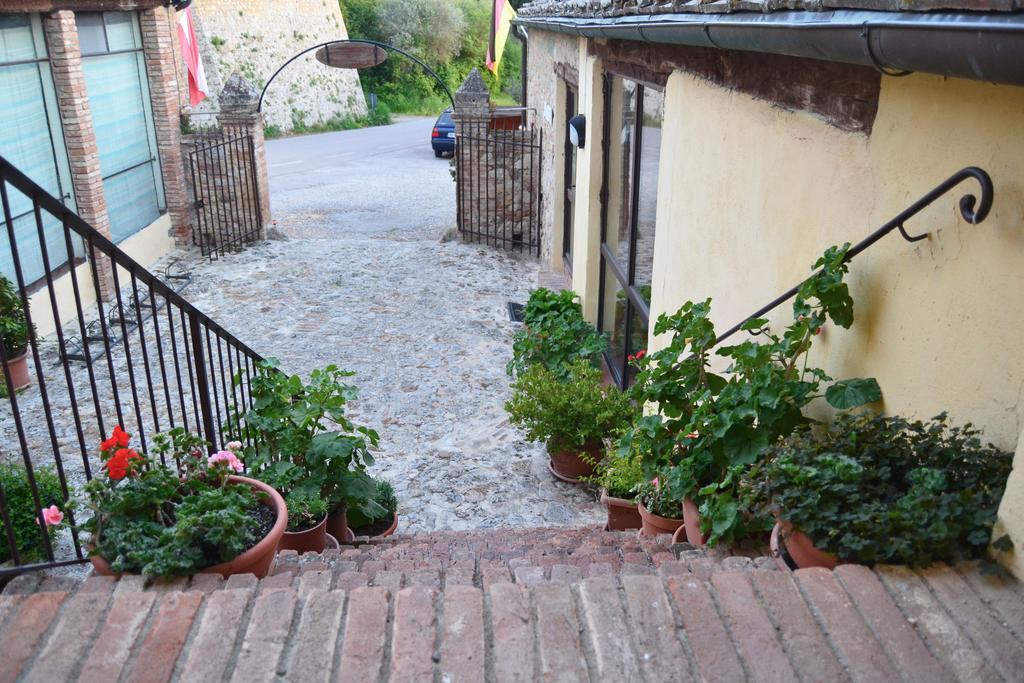 B&B Il Pozzo Di Radi Monteroni dʼArbia Esterno foto