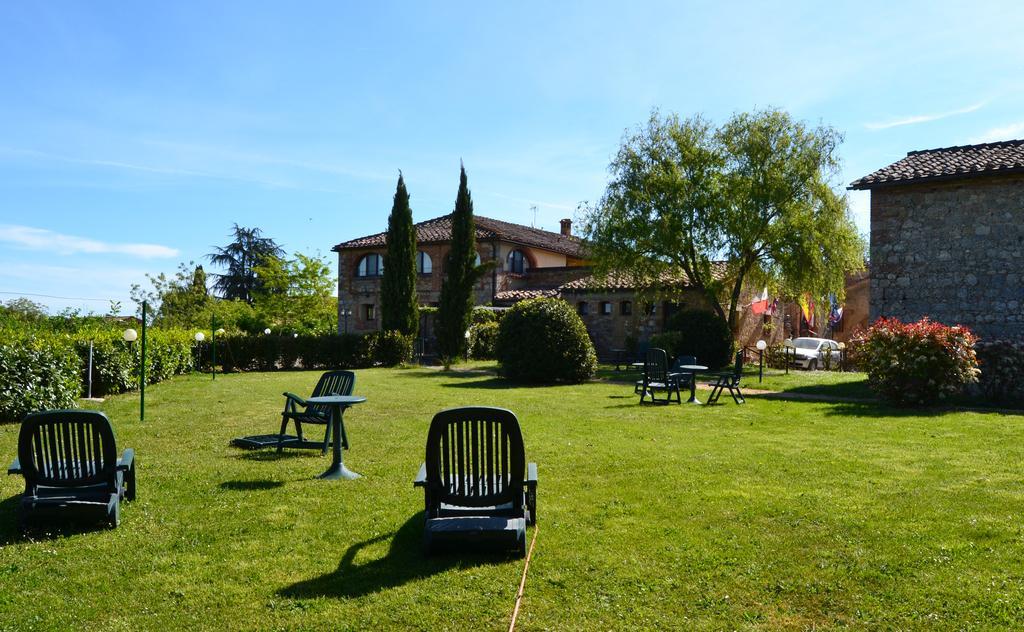 B&B Il Pozzo Di Radi Monteroni dʼArbia Esterno foto