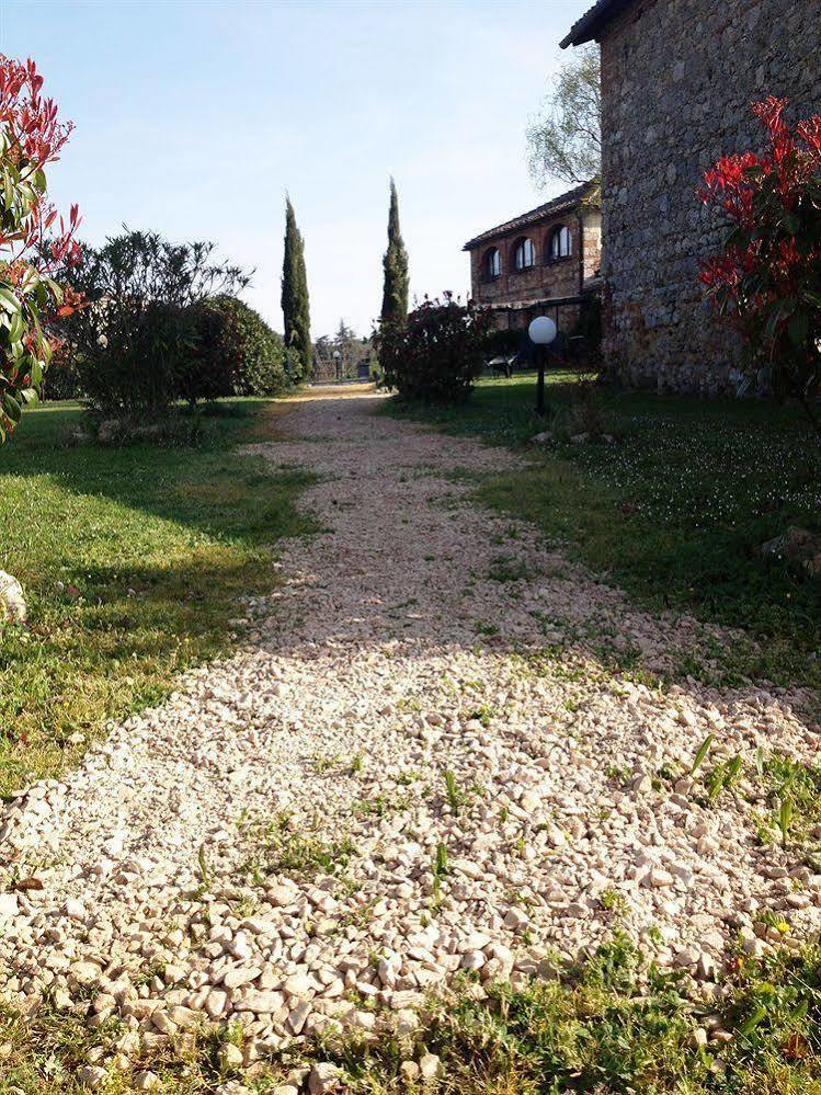 B&B Il Pozzo Di Radi Monteroni dʼArbia Esterno foto